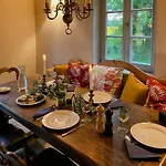 Holiday home Secluded With Garden *