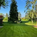 Holiday home Secluded With Garden