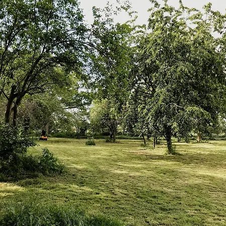 Secluded With Garden Iden