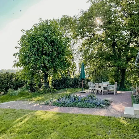 Secluded With Garden *