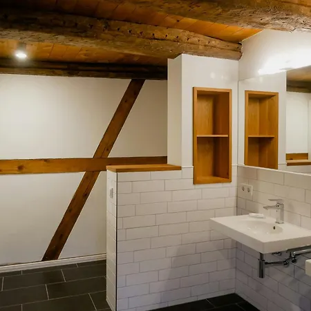 Secluded With Garden Ferienhaus *