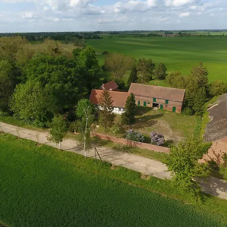 Holiday home Secluded With Garden Iden