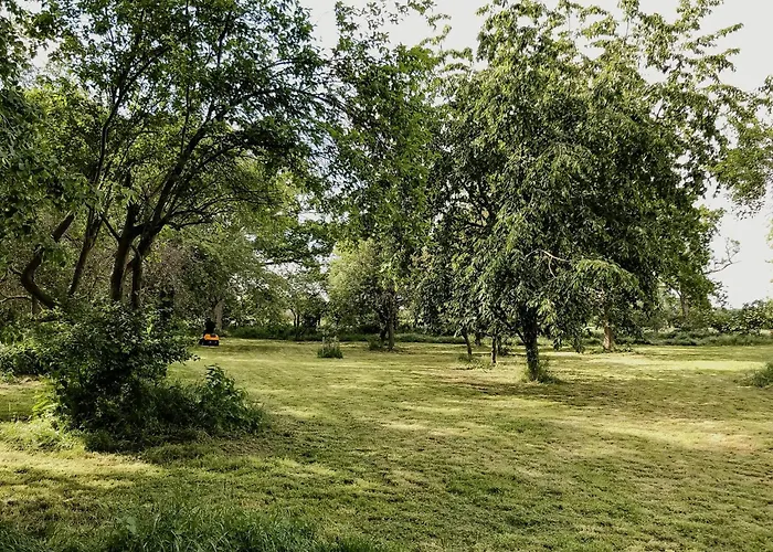 Secluded With Garden Iden